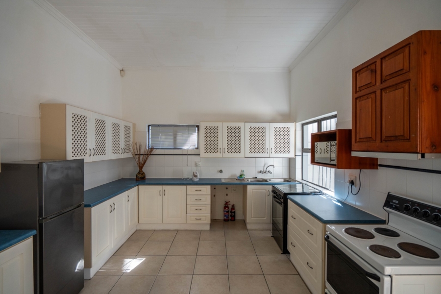 6 Bedroom Property for Sale in East Bank Eastern Cape